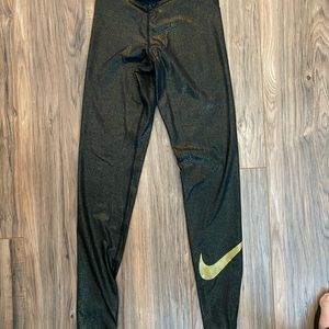 Nike leggings